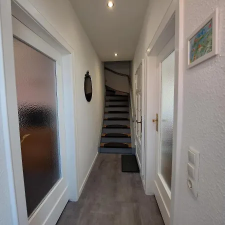 Mandelbaeumchen Holiday home *