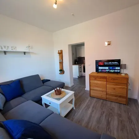 Mandelbaeumchen Semesterbostad Barth