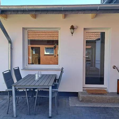 Holiday home Mandelbaeumchen