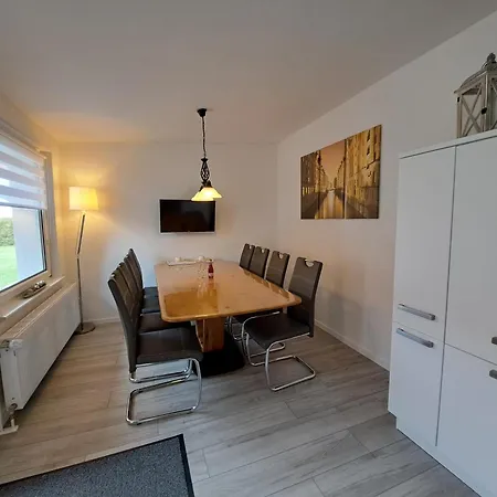 Mandelbaeumchen Semesterbostad Barth